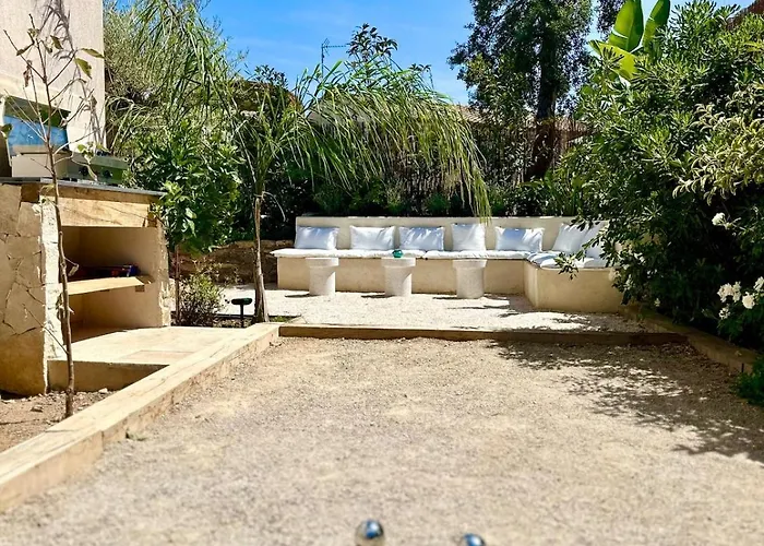 Luxurious New Pool Golf St Tropez ヴィラ